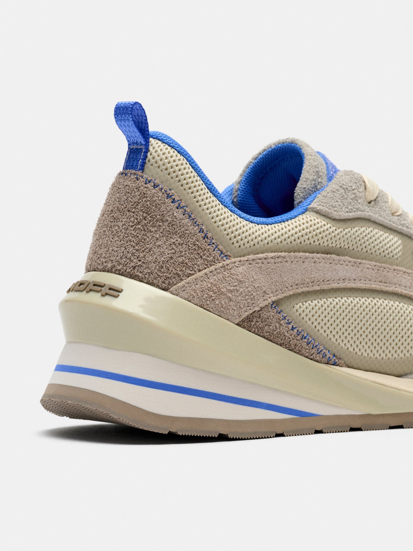 Seven Runner Light Grey