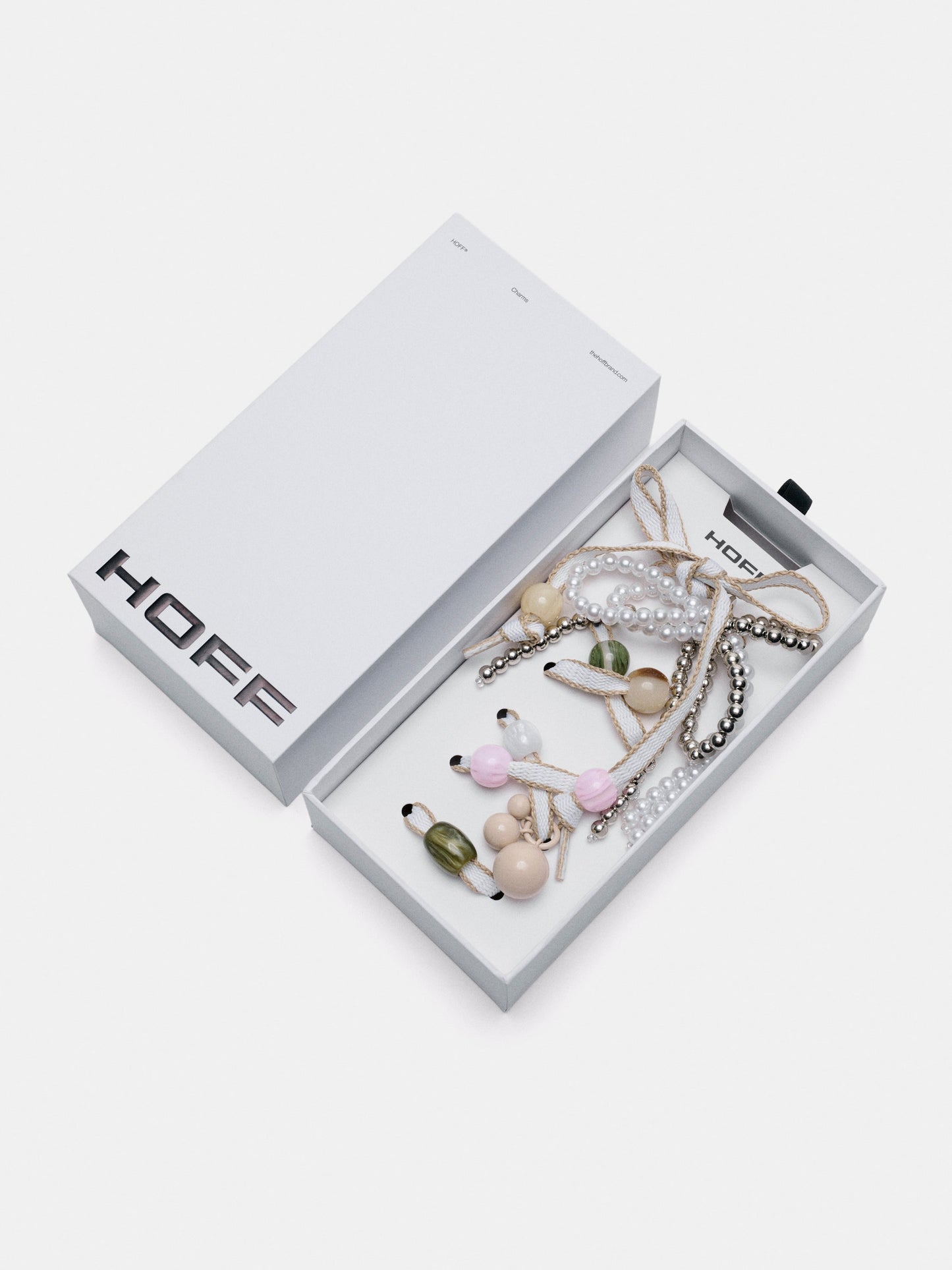 Charms Beige